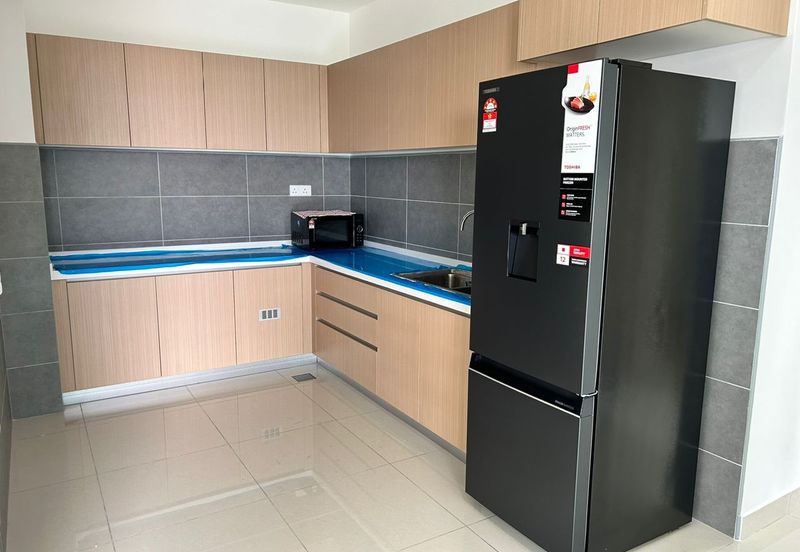 Lake Point Residence