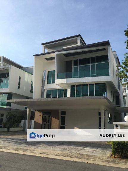 Brand new fully renovated & furnished unit! , Selangor, Cyberjaya