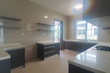 Eastern Heritage, Setia Eco Glades