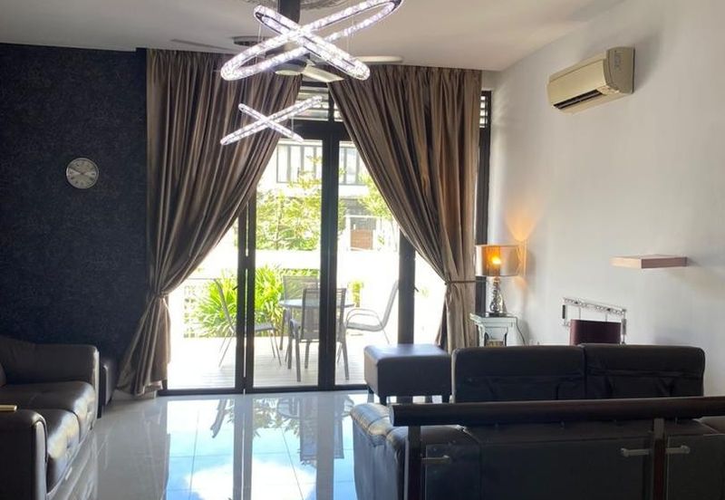 Mozart, Symphony Hills