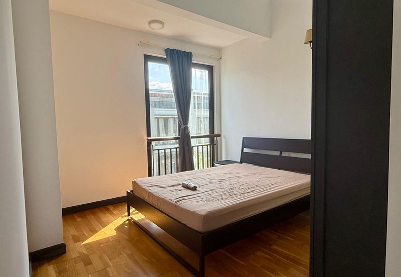 Mozart, Symphony Hills