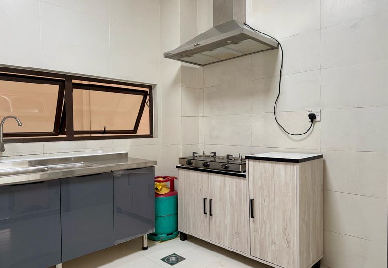 Mozart, Symphony Hills