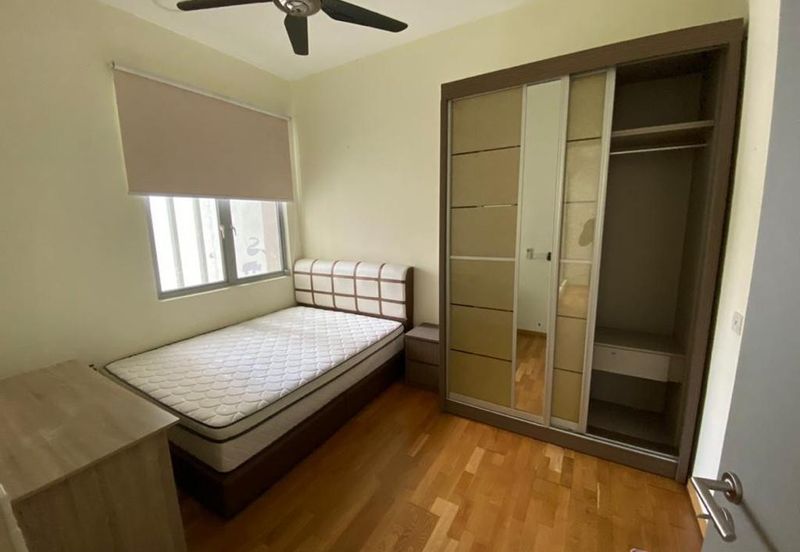 Symphony Hills Schubert