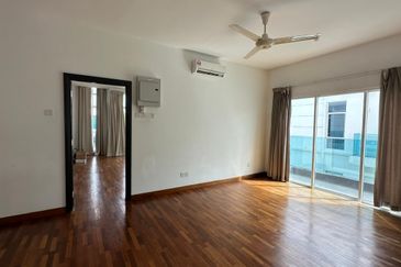 MYDiva, Perdana Lakeview East