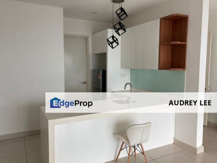 Partly furnished corner unit for rent!, Selangor, Cyberjaya