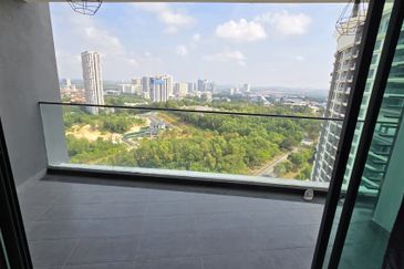 Cristal Serin Residence