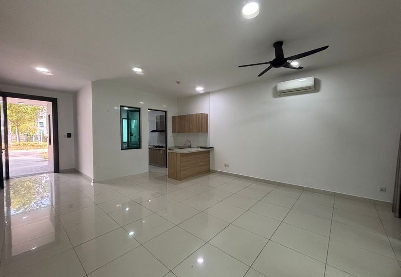 Lepironia Gardens, Setia Eco Glades