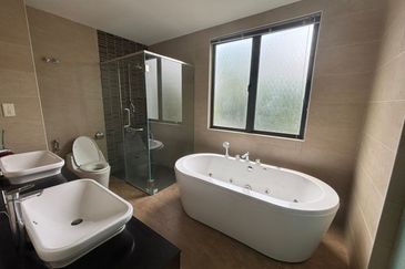 Lepironia Gardens, Setia Eco Glades