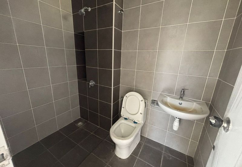 Reef Of Tropics, Setia Eco Glades