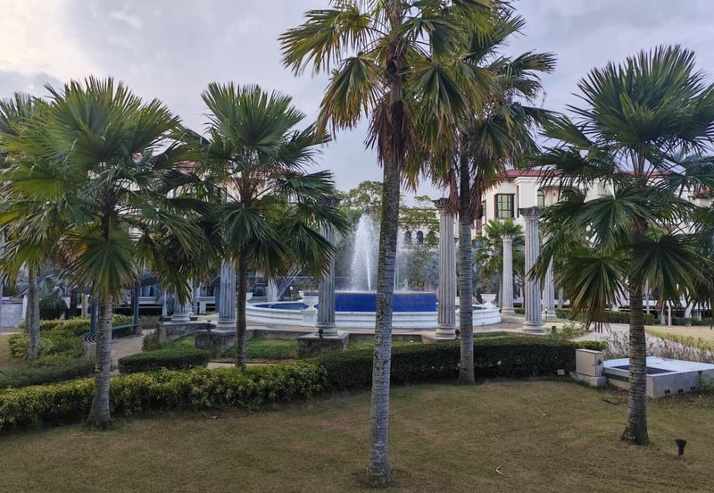 Isle of Kamares, Setia Eco Glades