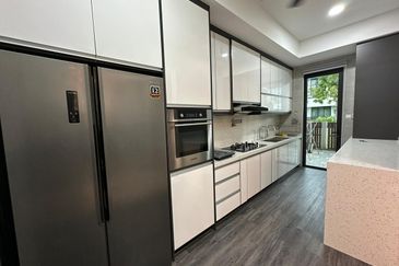 Isle of Botanica, Setia Eco Glades