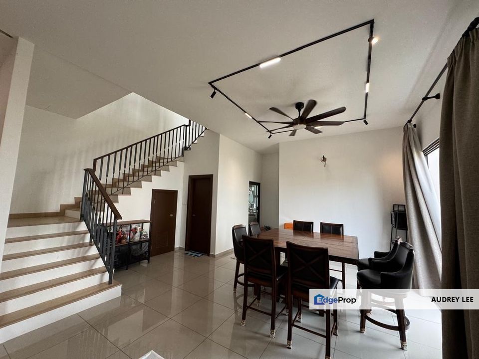 Endlot safiro for rent! Next to water stream!, Selangor, Cyberjaya