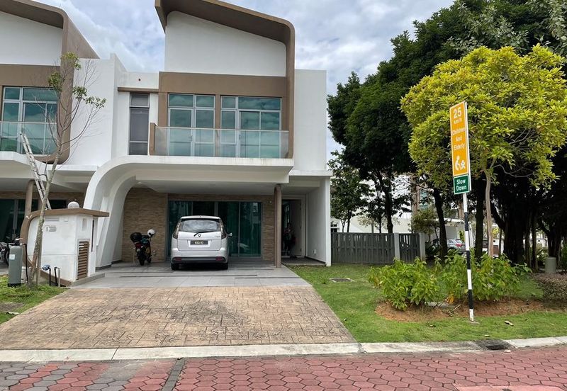 Liu Li Garden, Setia Eco Glades