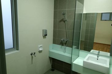 Symphony Hills Schubert