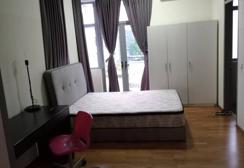 Symphony Hills Schubert