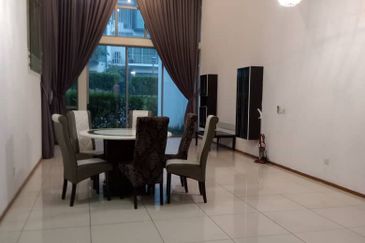 Symphony Hills Schubert