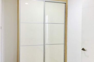 Summerglades, Perdana Lakeview West