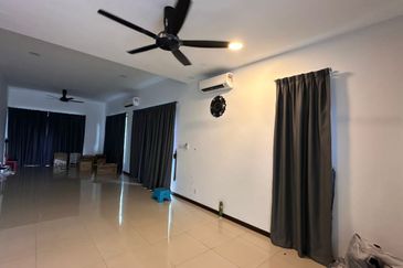 Jewels of Grasmere, Setia Marina