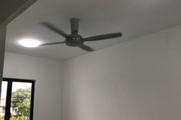 Reef Of Tropics, Setia Eco Glades