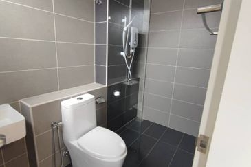 Reef Of Tropics, Setia Eco Glades