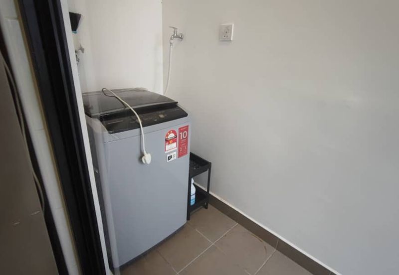 Reef Of Tropics, Setia Eco Glades