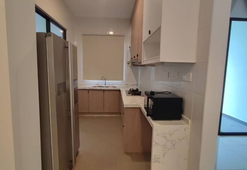 Reef Of Tropics, Setia Eco Glades