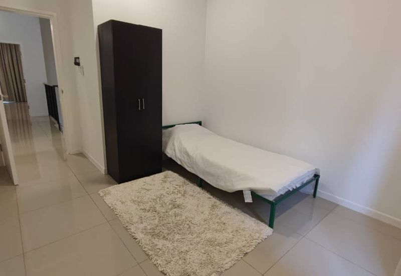 Reef Of Tropics, Setia Eco Glades