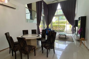 Symphony Hills Schubert