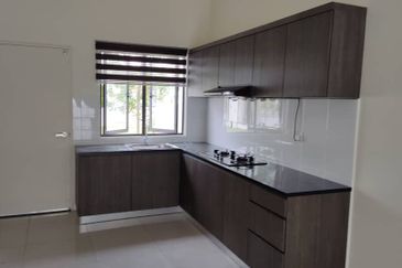 Monet Lily @ Sunsuria City