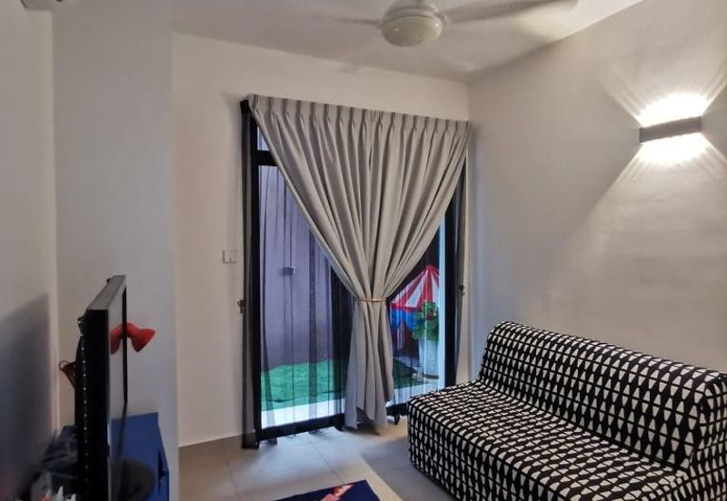 full furnished Type B mulia for rent!