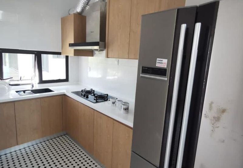 full furnished Type B mulia for rent!