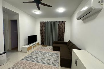 Lake Point Residence