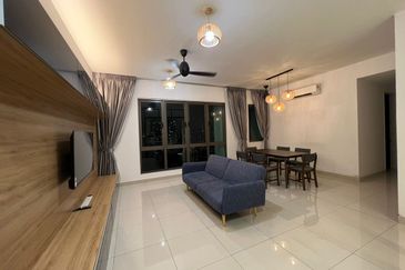 Lake Point Residence