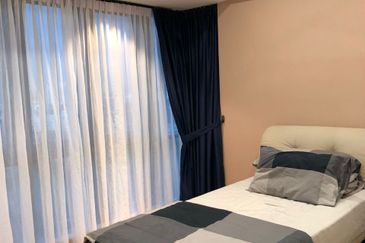 Lake Point Residence