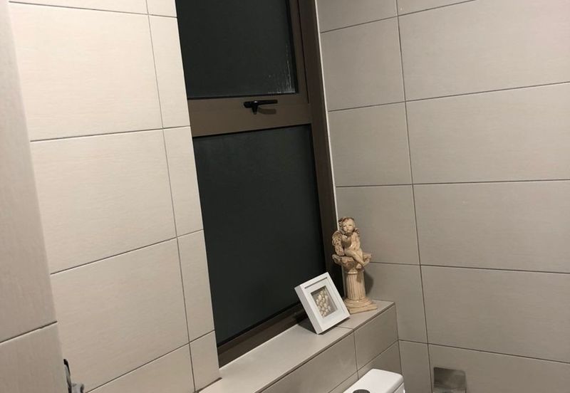 Lake Point Residence