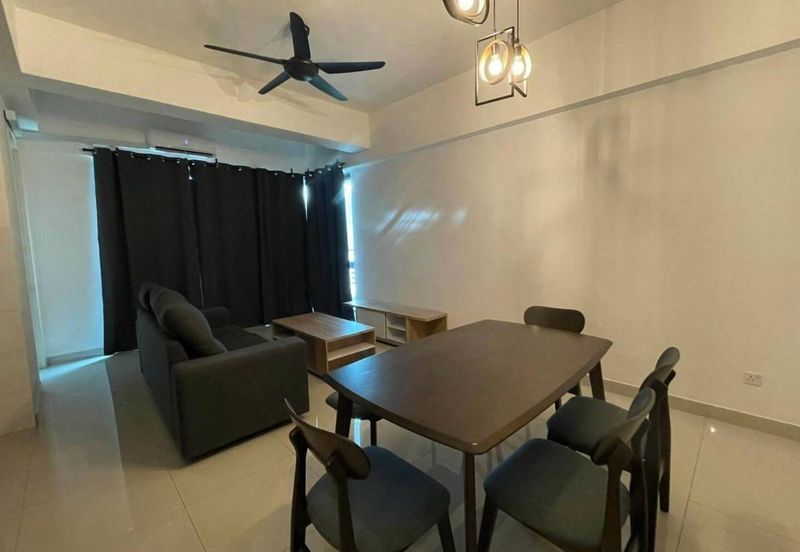 Lake Point Residence