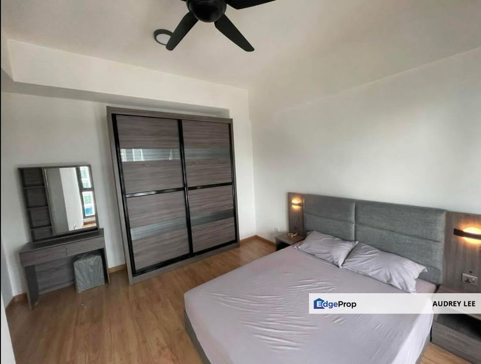 Lake point partly furnished for rent!, Selangor, Cyberjaya