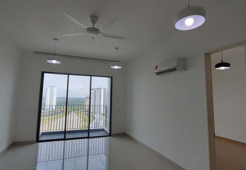 Lake Point Residence