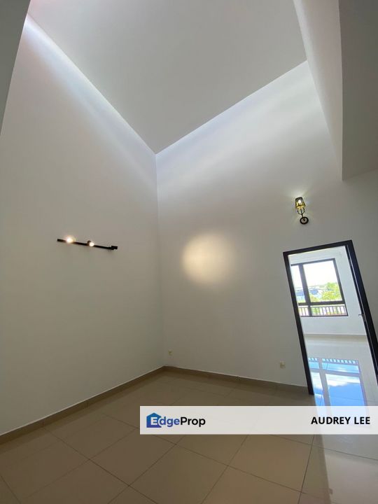 Partly furnished safiro 3 rooms landed for rent!, Selangor, Cyberjaya