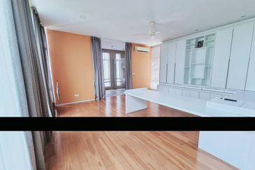 Perdana Lakeview East