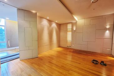 Perdana Lakeview East