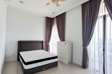 Isle of Kamares, Setia Eco Glades