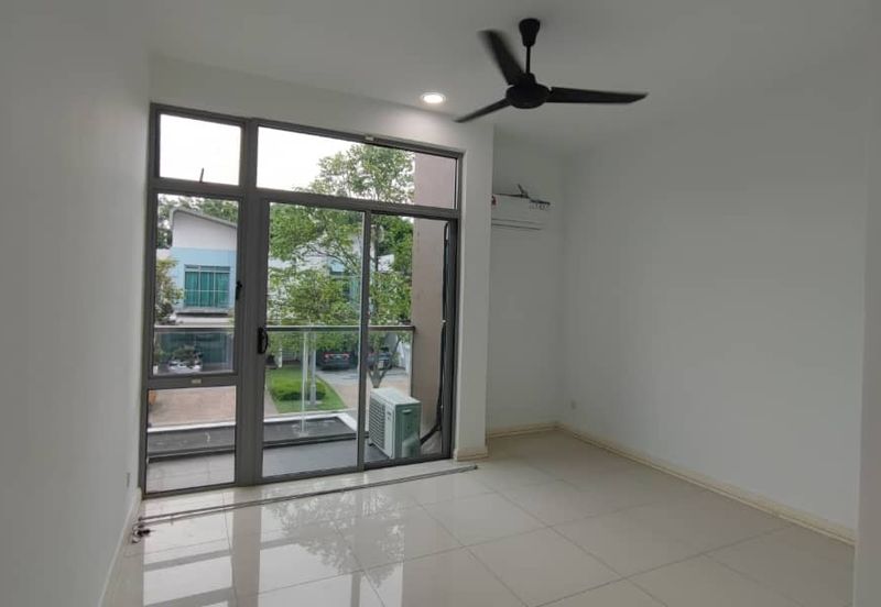 Liu Li Garden, Setia Eco Glades