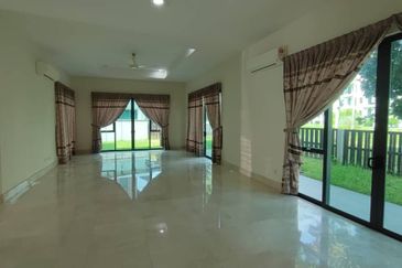 Charms of Nusantara, Setia Eco Glades