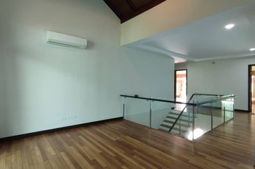 Charms of Nusantara, Setia Eco Glades