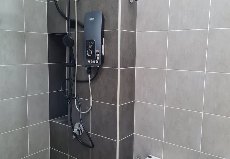 Reef Of Tropics, Setia Eco Glades