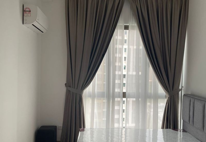 Lake Point Residence