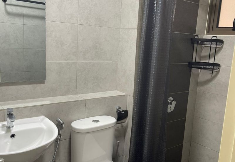 Lake Point Residence