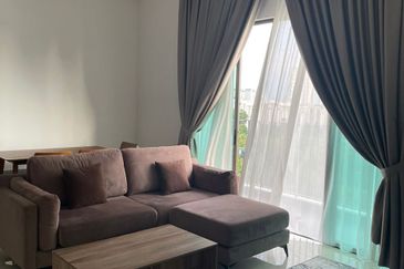 Lake Point Residence