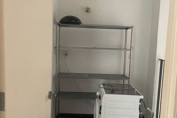 Lake Point Residence